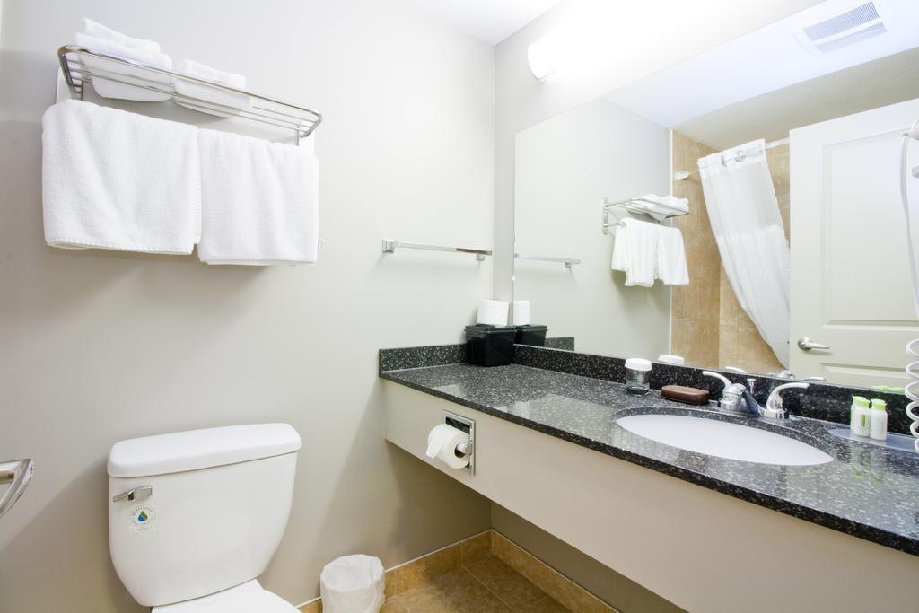 Travelodge By Wyndham Kindersley Chambre photo
