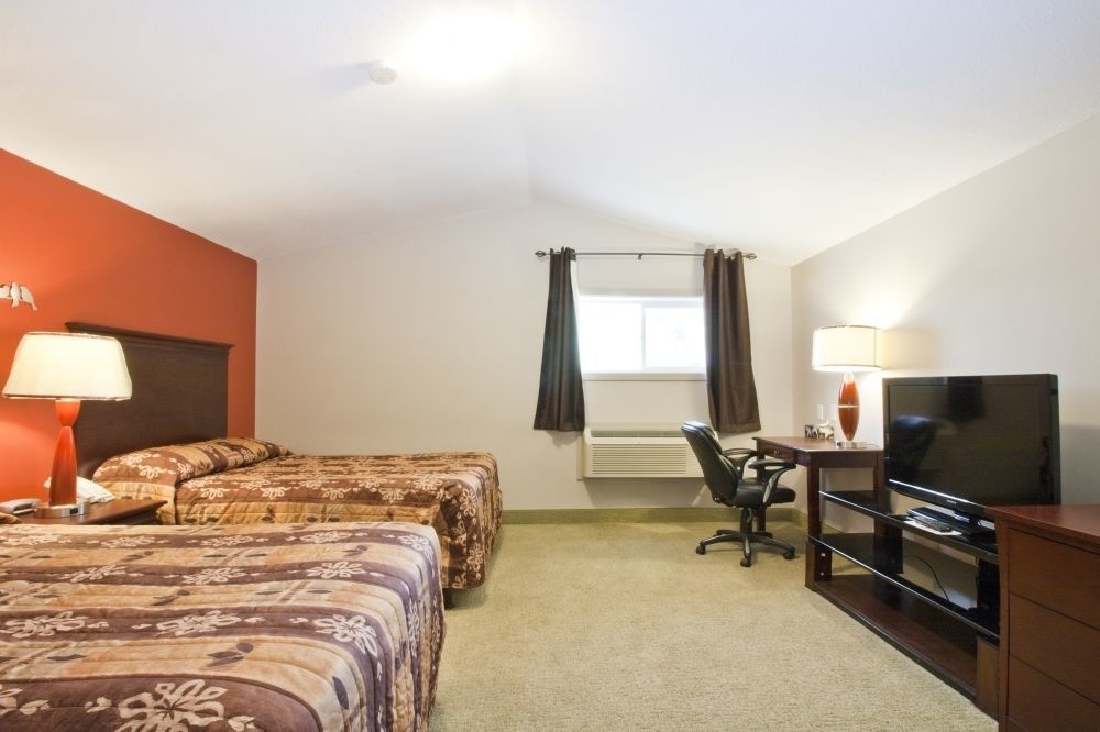 Travelodge By Wyndham Kindersley Extérieur photo